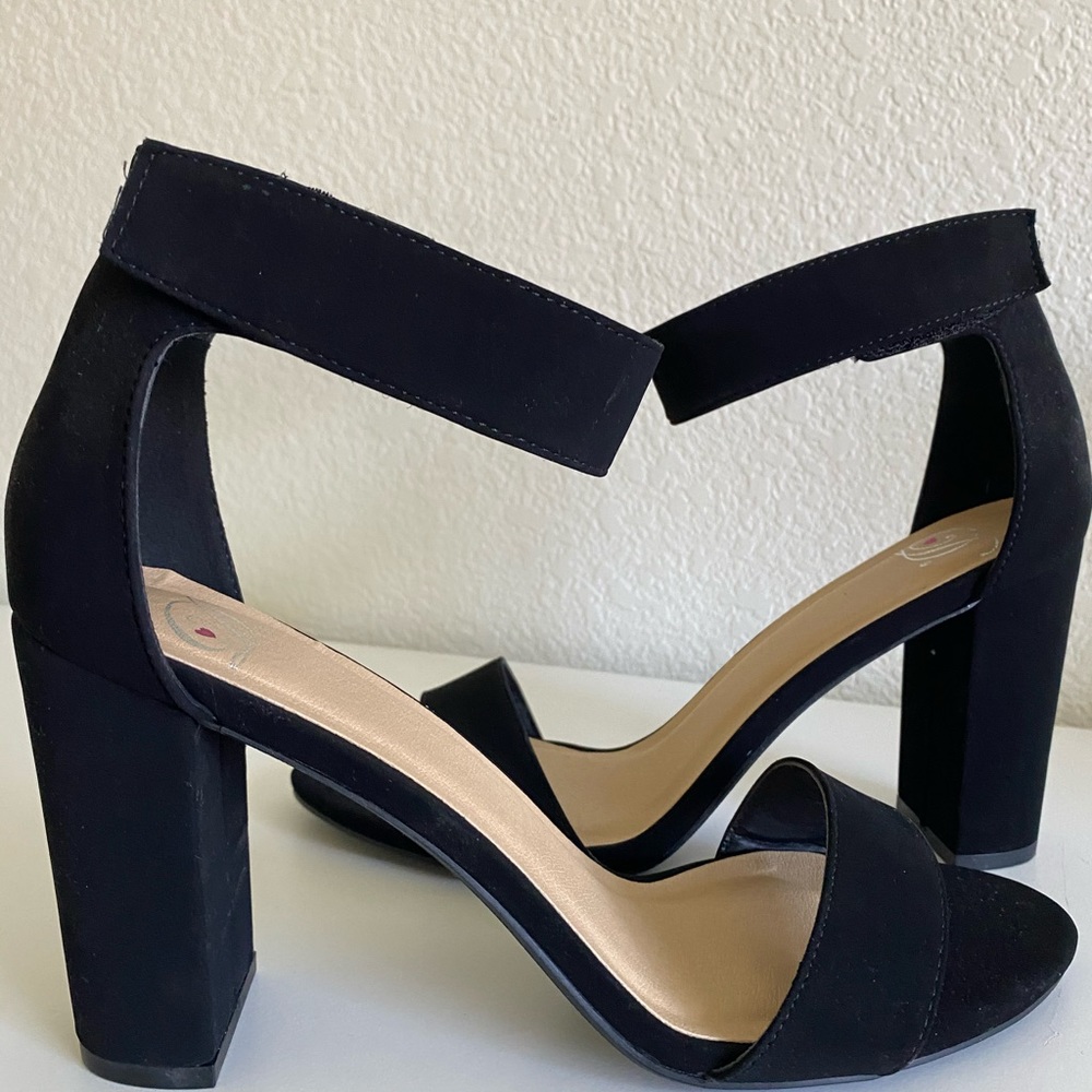 Black heels